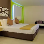 Grand Alpine Hotel